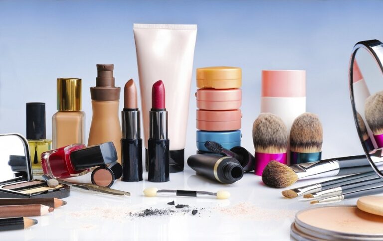 How is technology transforming the cosmetics industry?